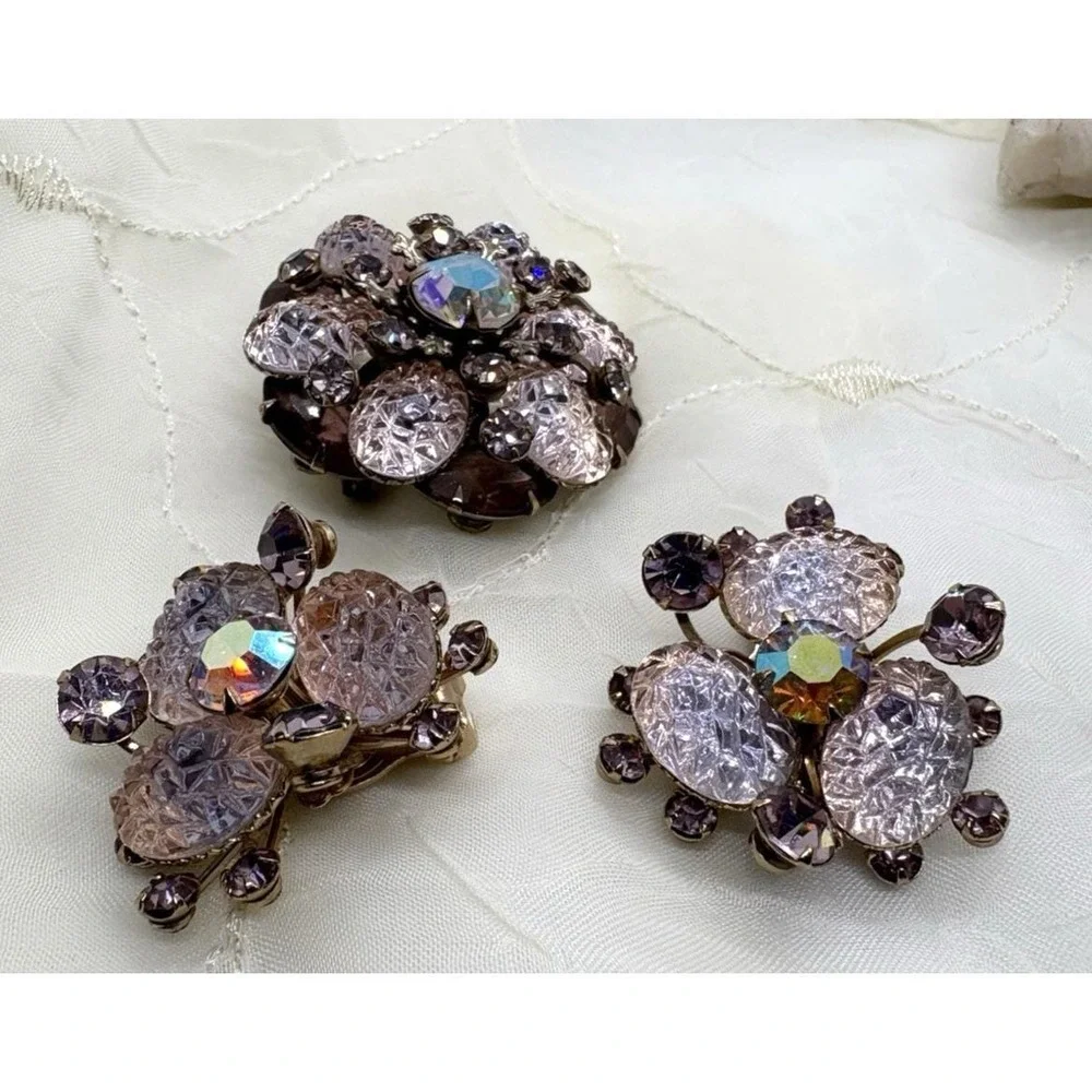 Vintage 1950s MCM Pink Lavender Rhinestone Brooch Clip On Earrings Matching‎ Set